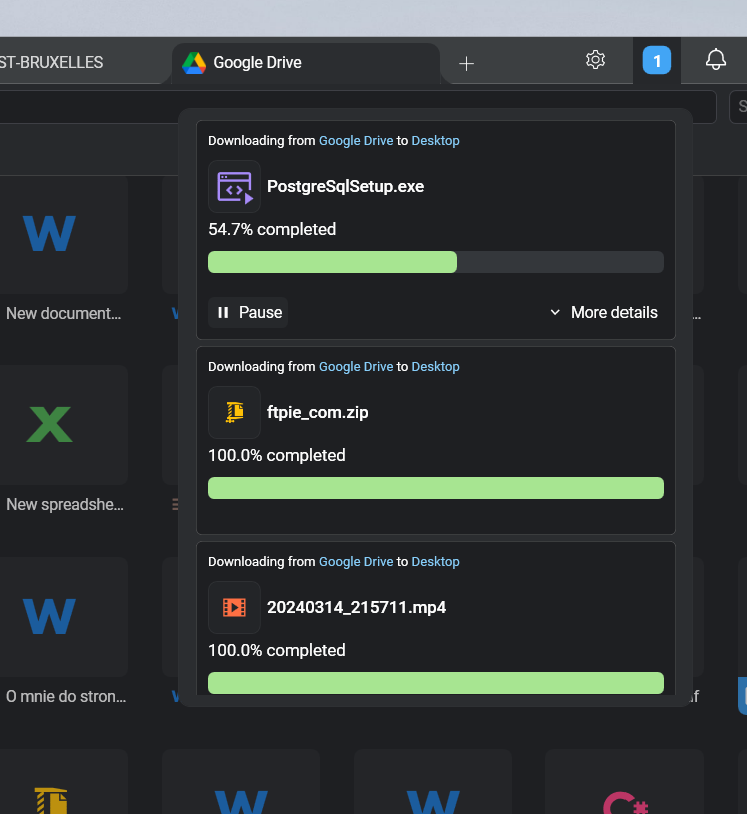 FTPie transfer manager window listing several parallel cloud-to-cloud transfers with progress bars, pause controls and per-file statistics